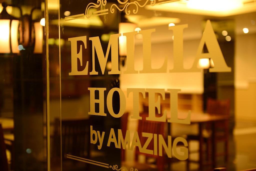 Emilia By Amazing - 3* Palembang