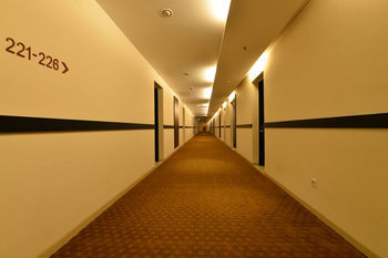Emilia By Amazing - Hotel Palembang